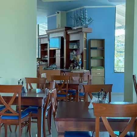 Hotel Bahamas Saranda