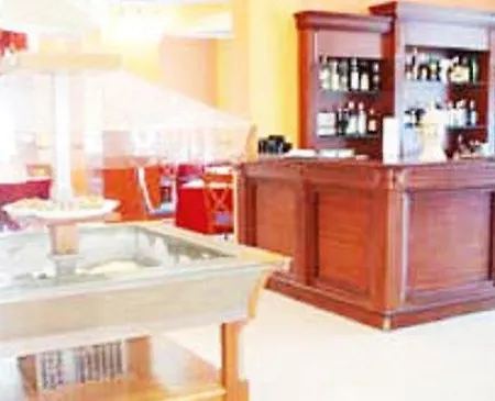 Bahamas Hotel Sarandë