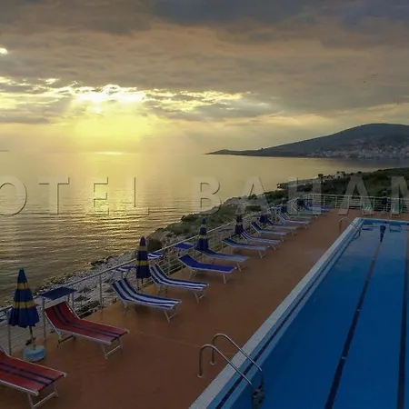 Bahamas 4* Sarandë