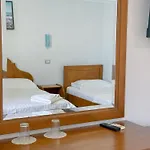 Hotel Bahamas Sarandë