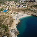 Bahamas 4* Sarandë