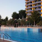 Hotel Bahamas 4*