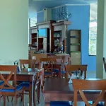 Hotel Bahamas Saranda