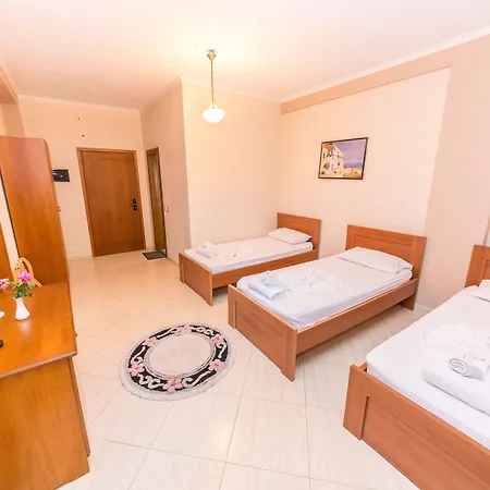 Hotell Bahamas Sarandë