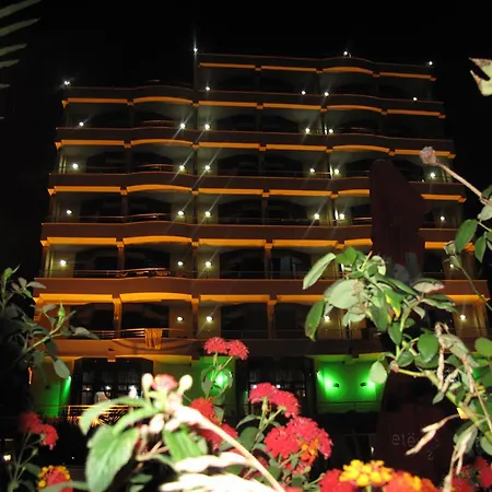 Hotell Bahamas Sarandë