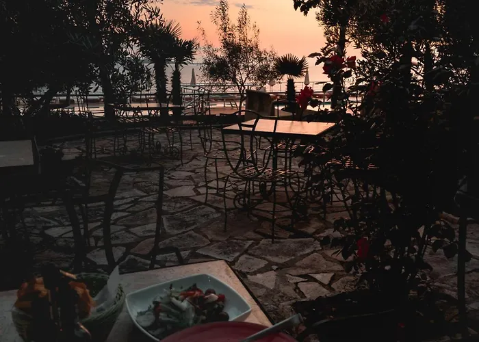 Bahamas Otel Saranda