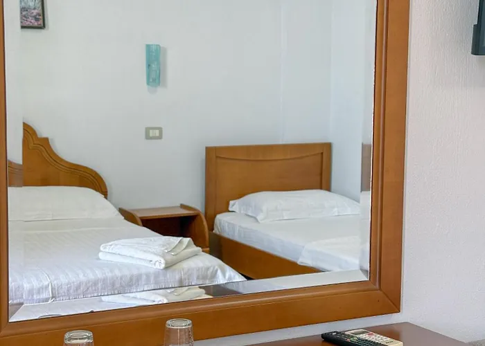 Otel Bahamas Saranda