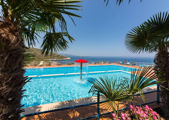 Bahamas Otel Saranda