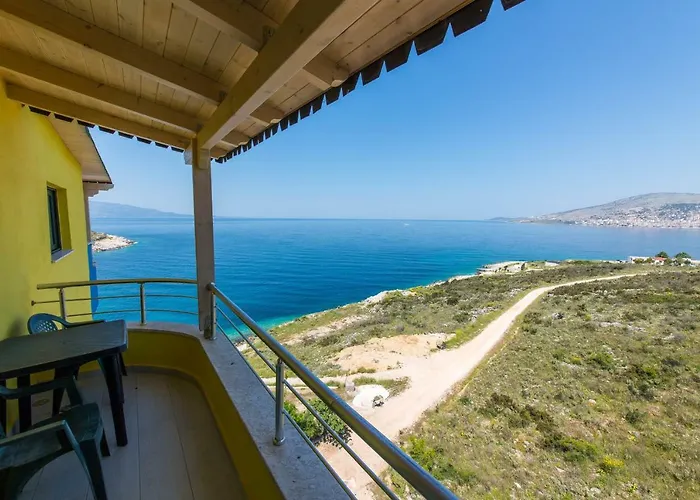 Otel Bahamas Saranda